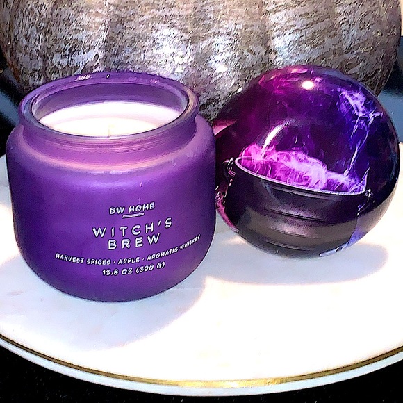 DW HOME CANDLE WITCH’S BREW HARVEST SPICED PURPLE GLASS 1 WICK NEW 13.8oz - Picture 1 of 7